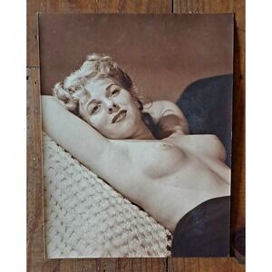 Vintage B&W Pinup Photo Nude Cheesecake Risque  Female Art 11x14